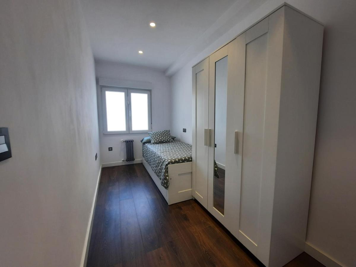 Apartamento Centro Gijon Con Wifi Gratis Y Parking Publico Proximo Incluido Екстер'єр фото