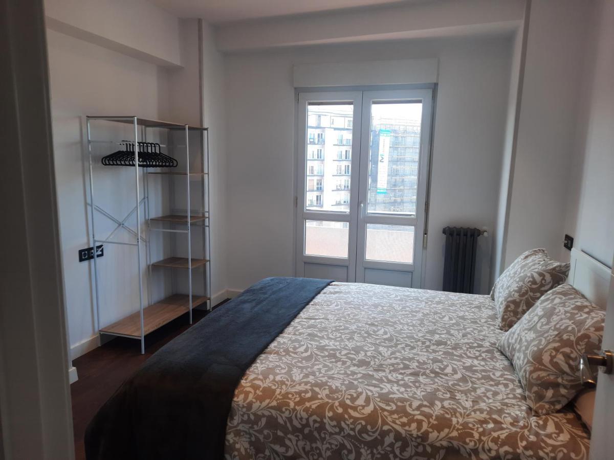 Apartamento Centro Gijon Con Wifi Gratis Y Parking Publico Proximo Incluido Екстер'єр фото